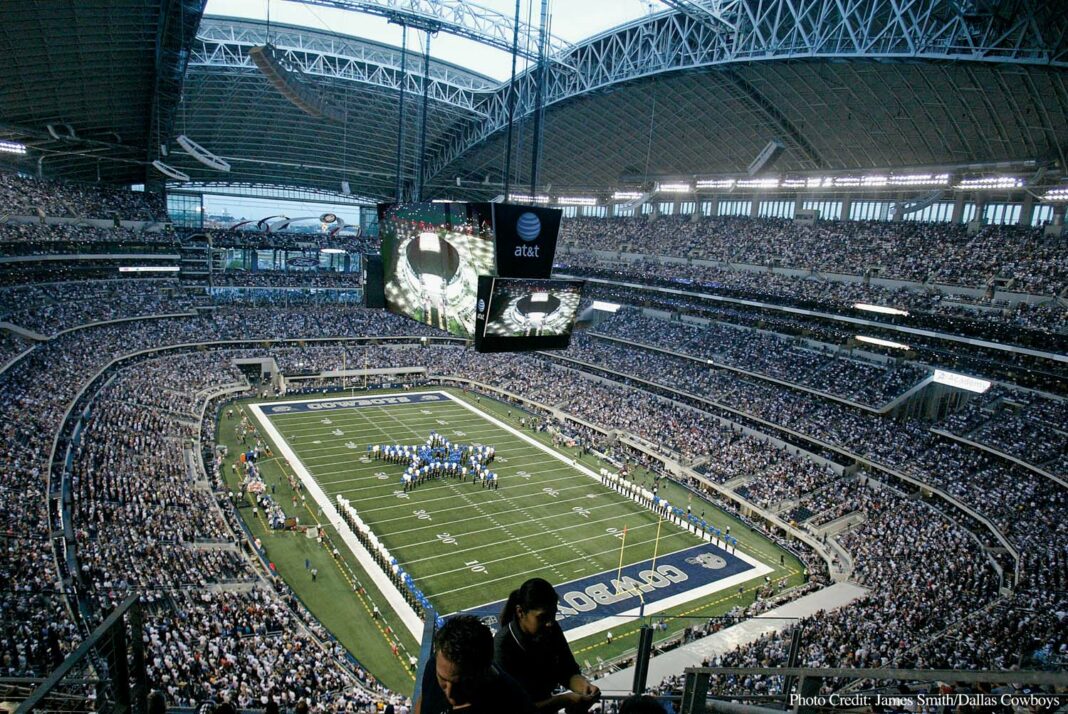 Cowboys Blog - Dallas Cowboys Have Home Field (Dis)Advantage