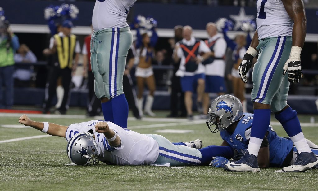 Cowboys en Español: El Legado de Tony Romo, Prospectos Para el NFL Draft