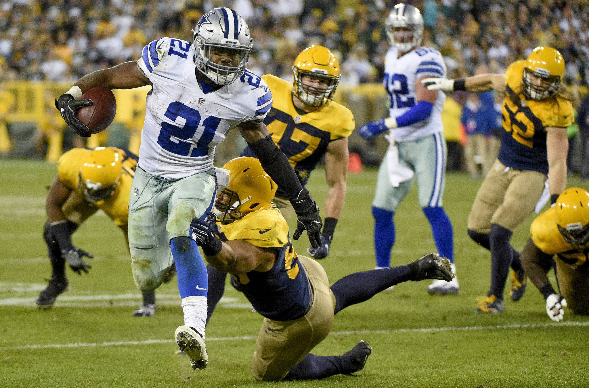 Packers' Aaron Rodgers Engineers Trademark Game-Winning Drive Against Cowboys