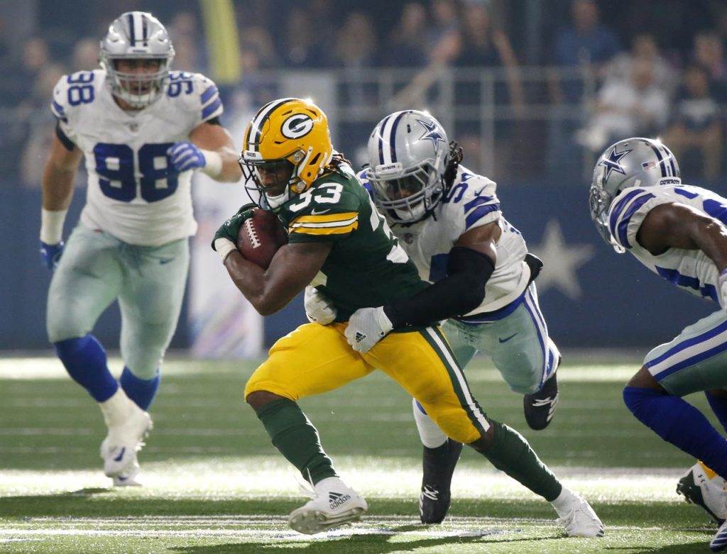 In Season For Youth, Cowboys Must Make Tough Decision On Jaylon Smith