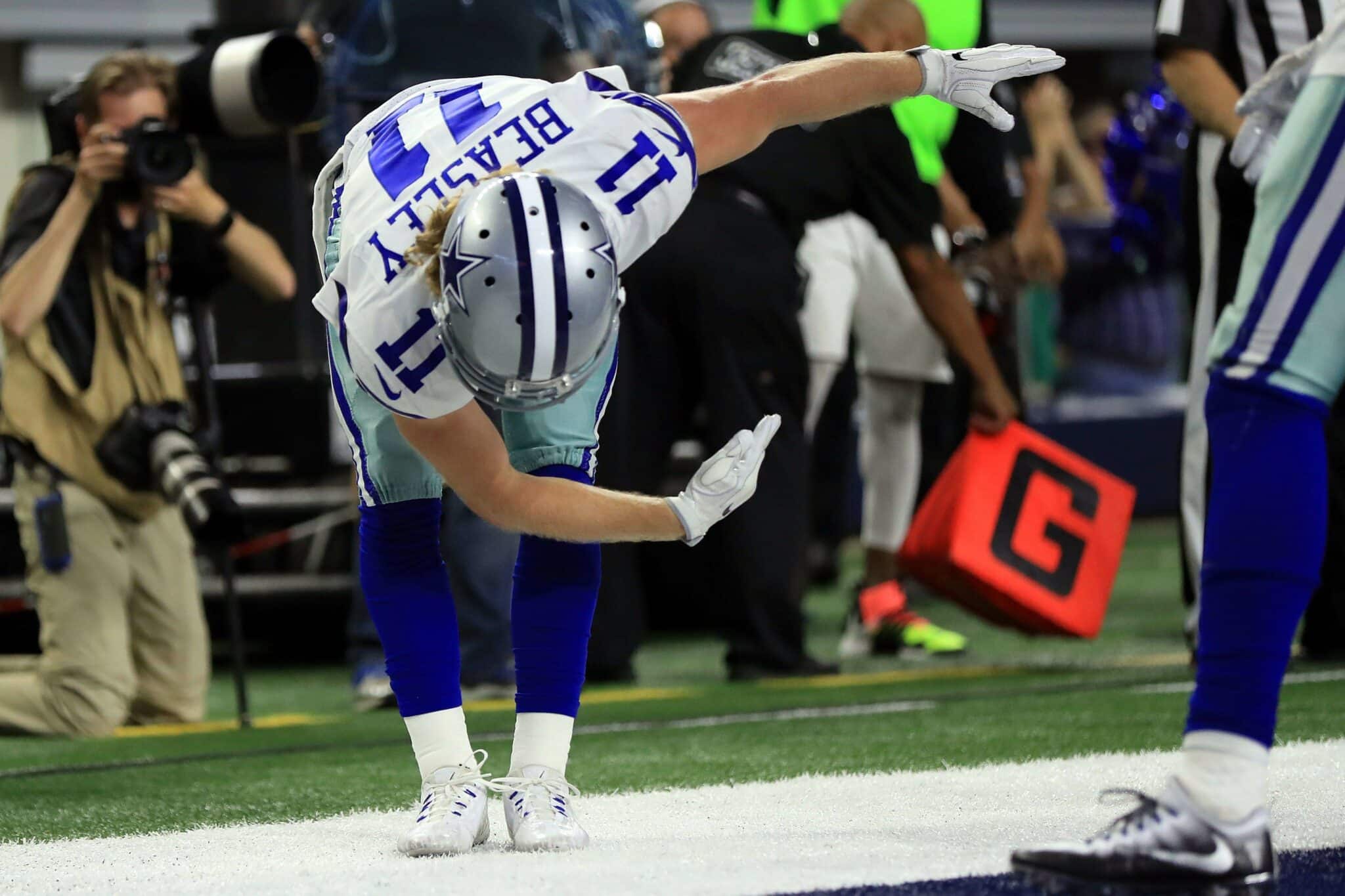 REPORT: Free Agent WR Cole Beasley Signing with Buffalo Bills