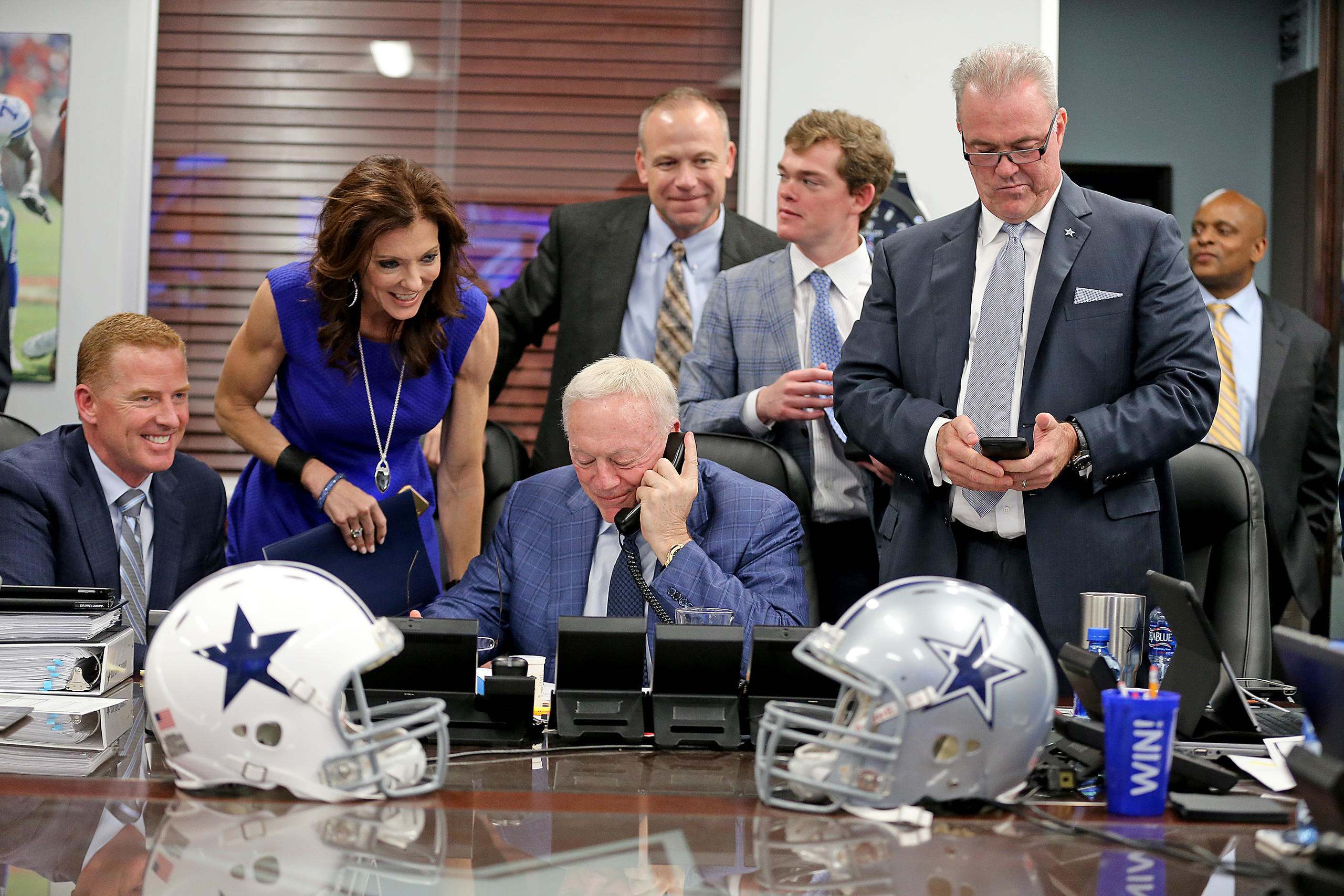 Why Cowboys War Room Could Be Particularly Interesting This Draft