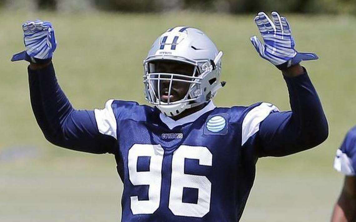 What Maliek Collins' Foot Injury Means for Dallas Cowboys