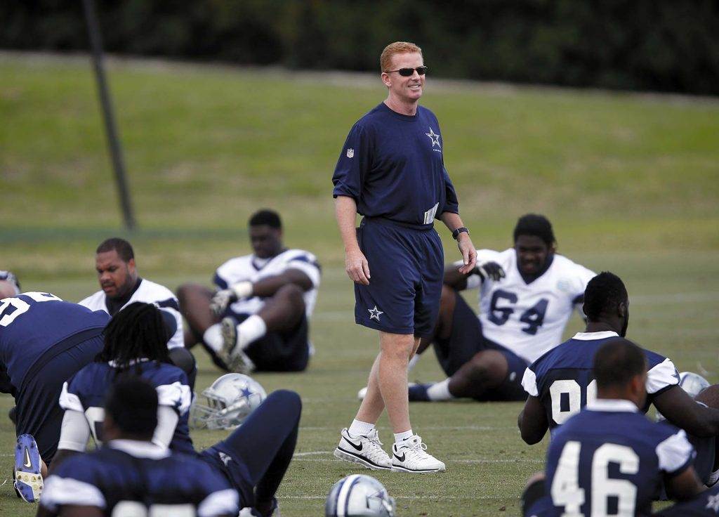 Are the Dallas Cowboys Distancing Themselves from HC Jason Garrett?
