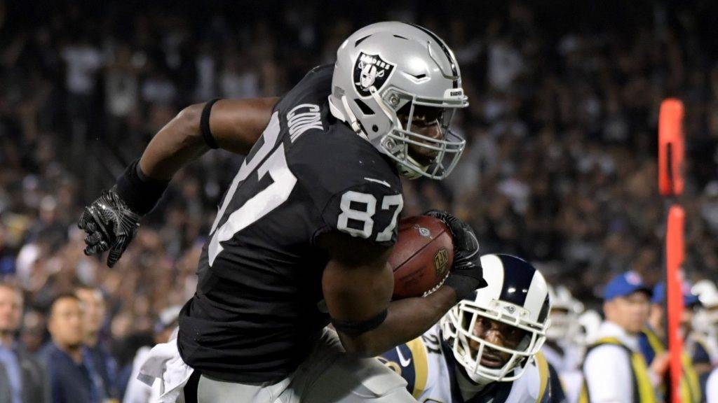 Should the Dallas Cowboys Trade for These 2 Oakland Raiders?