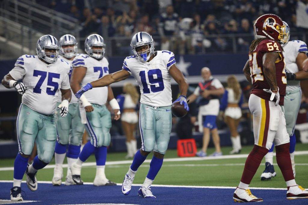 Report: Cowboys Waiting Until After Season for Amari Cooper Contract Talks