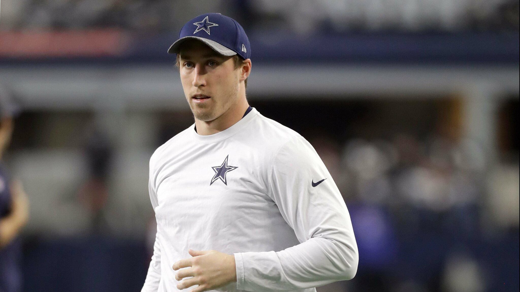 Sources: Cowboys brace to play next three games without LB Sean Lee