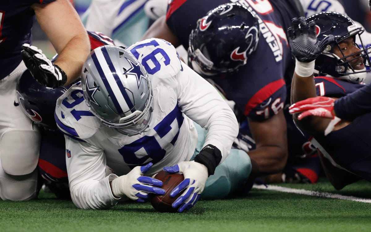 November 05, 2018:.Dallas Cowboys defensive end Taco Charlton (97