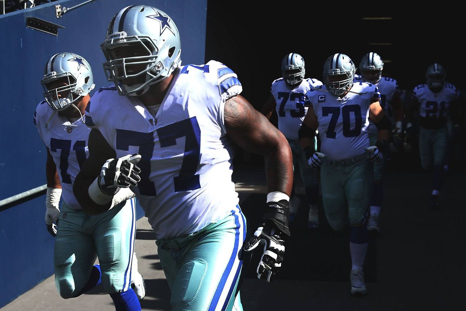 Cowboys LT Tyron Smith (neck) has MRI; latest injury updates for