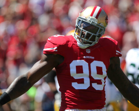 Report: Cowboys Sign Former Pro Bowl DE Aldon Smith