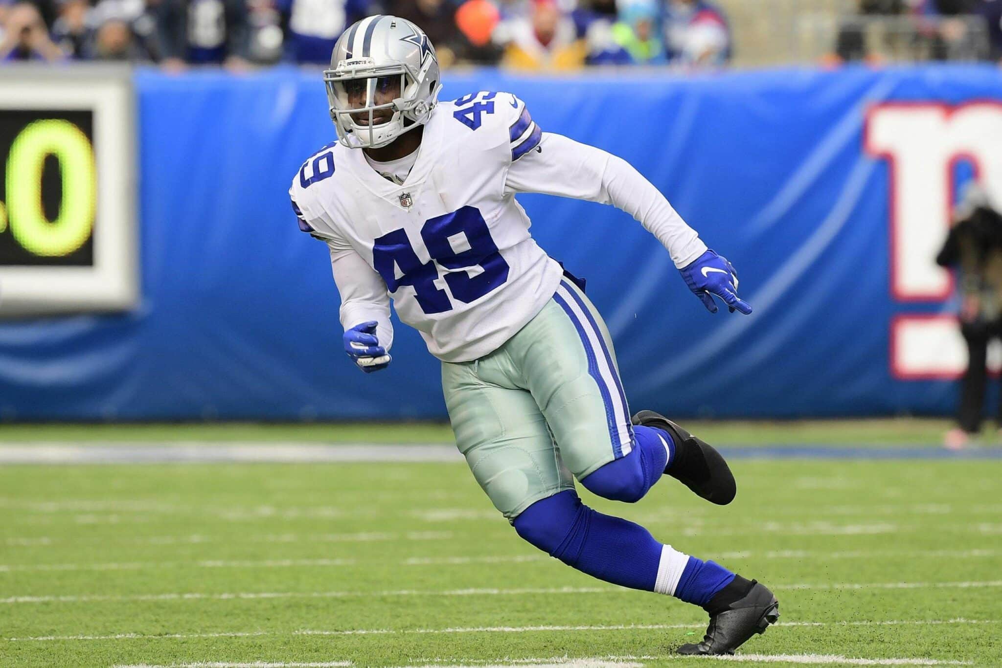 Report: Dallas Cowboys pick up option on fullback Jamize Olawale - Blogging  The Boys