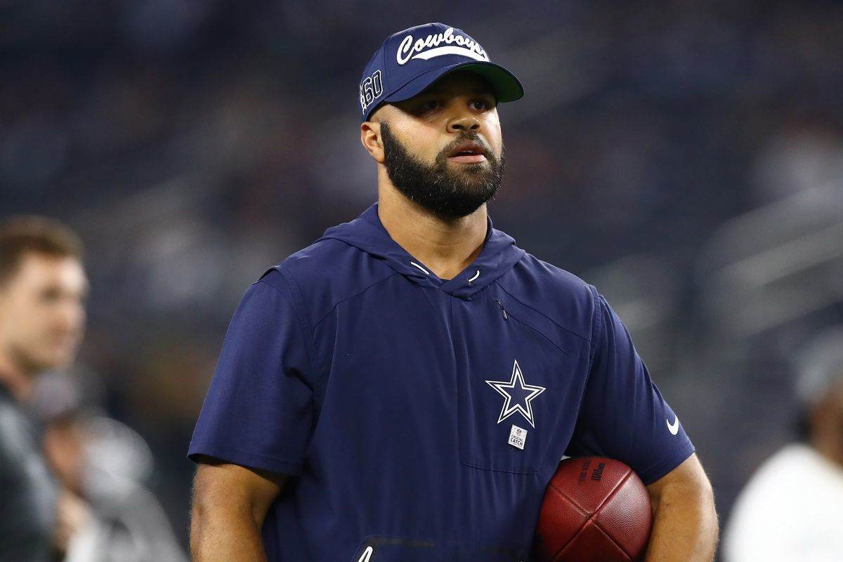 Cowboys' Elliott on Track to Play vs Eagles, Responds to Critics ✭ Inside  The Star