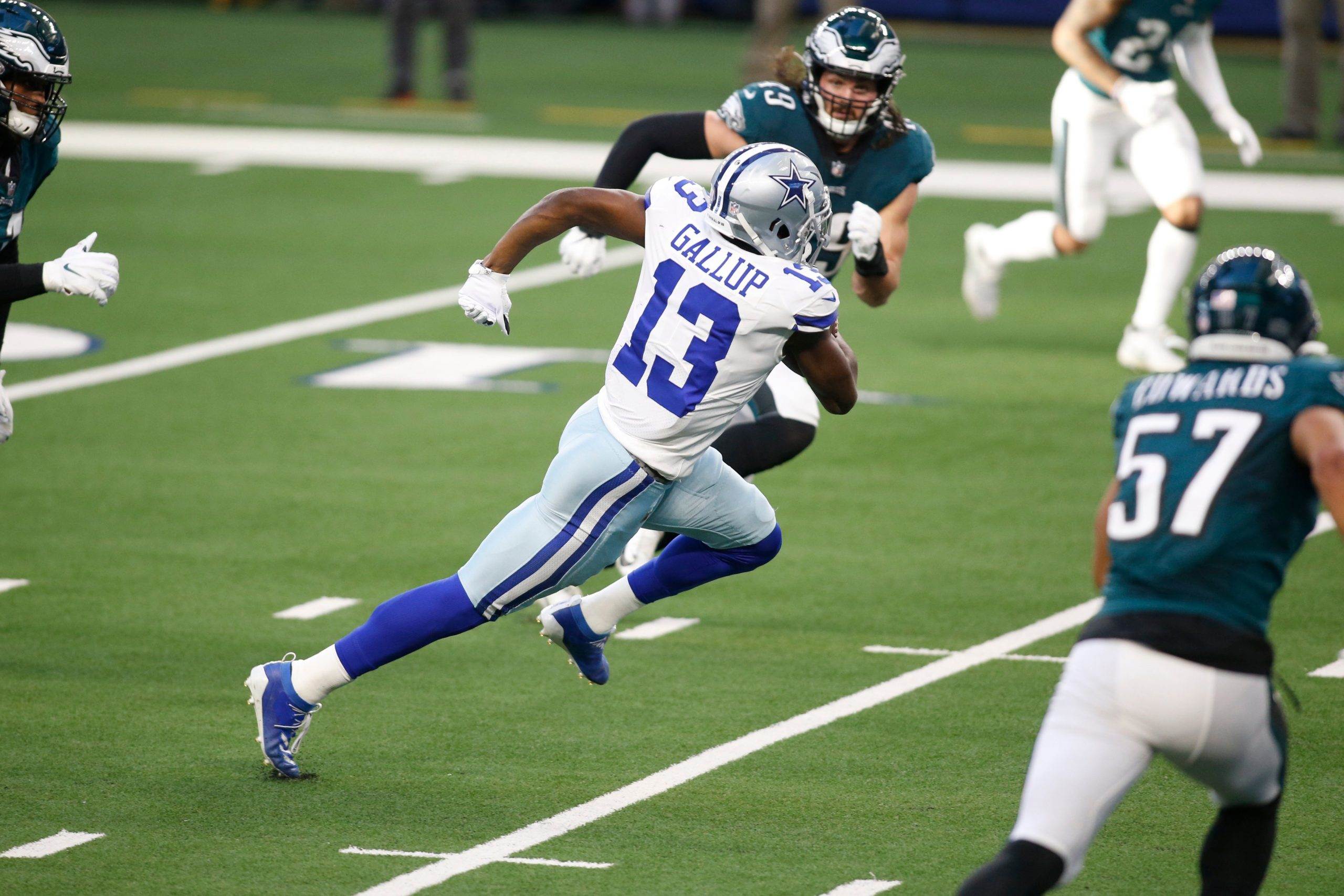 Cowboys 20, Eagles 17: After fast Eagles start, Michael Gallup brings  Cowboys back at halftime 