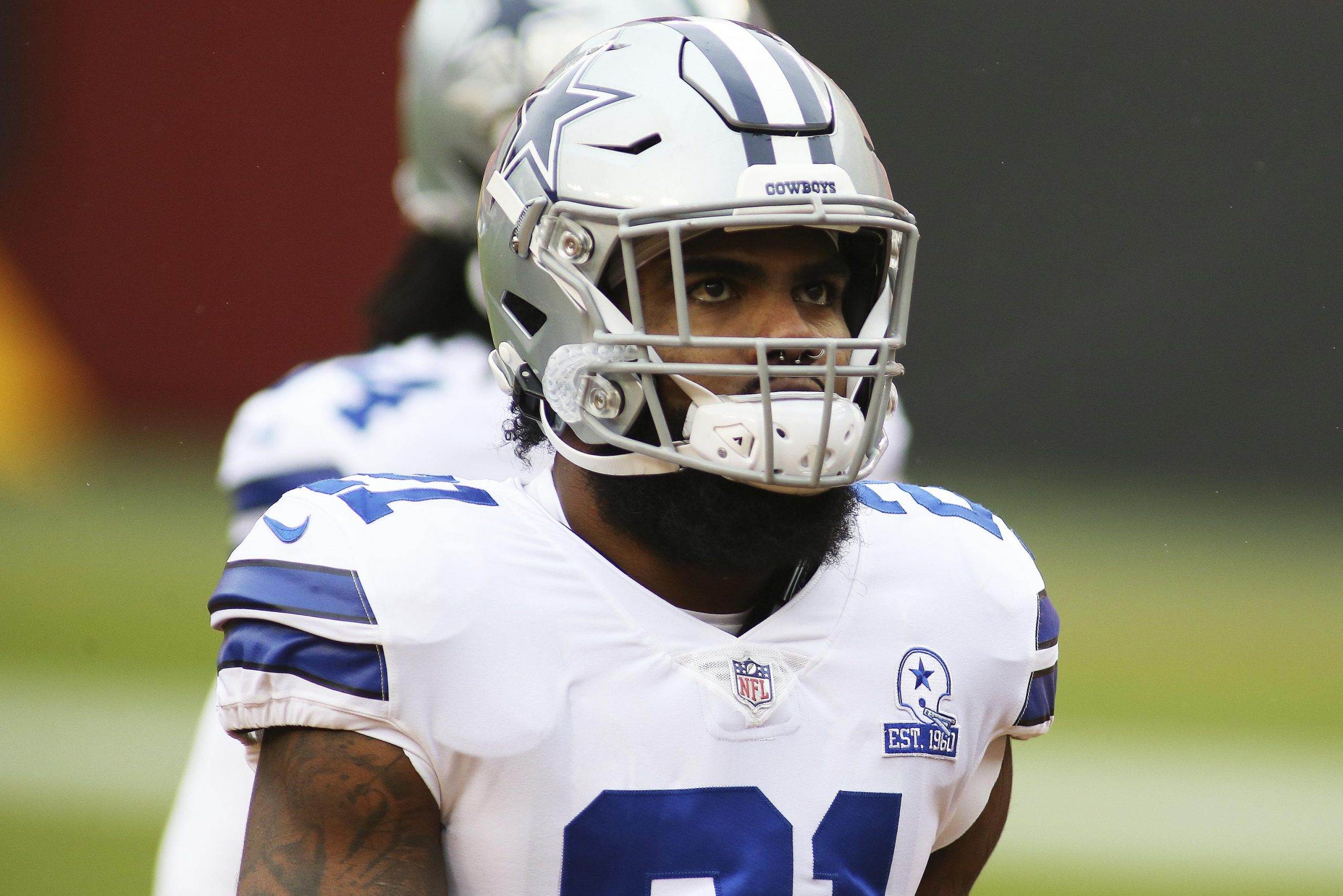 Cowboys back in playoffs with older, wiser Prescott, Elliott