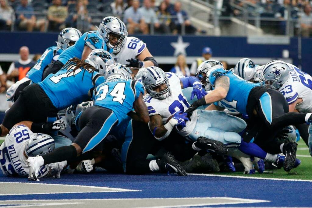 CAR 14, DAL 13: Cowboys Keeping it Close vs Undefeated Panthers at Halftime