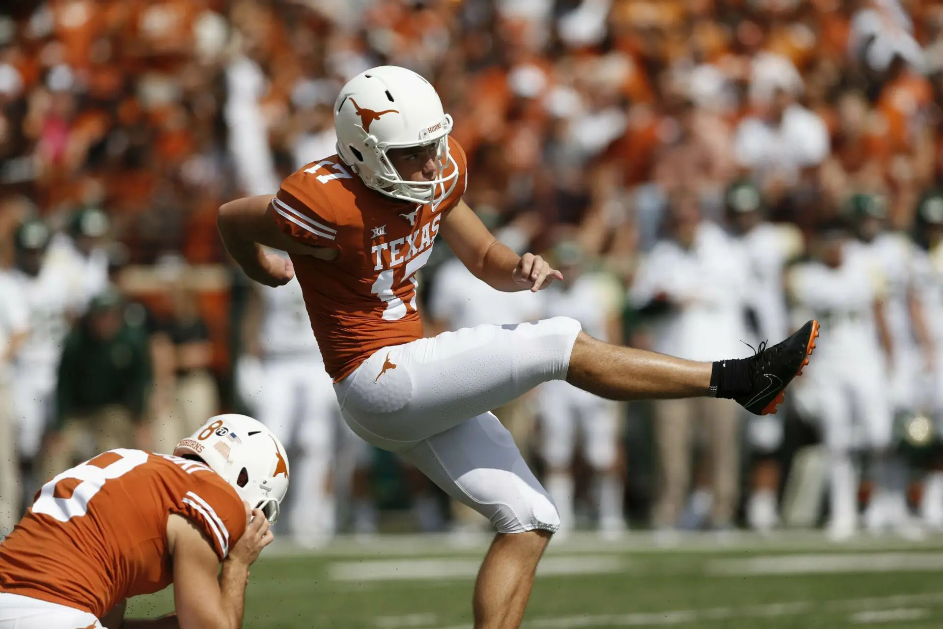 AUSTIN, TX – OCTOBER 13: Cameron Dicker #17 of the Texas Longhorns kicks a field goal in the first half against the Baylor Bears at Darrell K Royal-Texas Memorial Stadium on October 13, 2018 in Austin, Texas. (Photo by Tim Warner/Getty Images)
