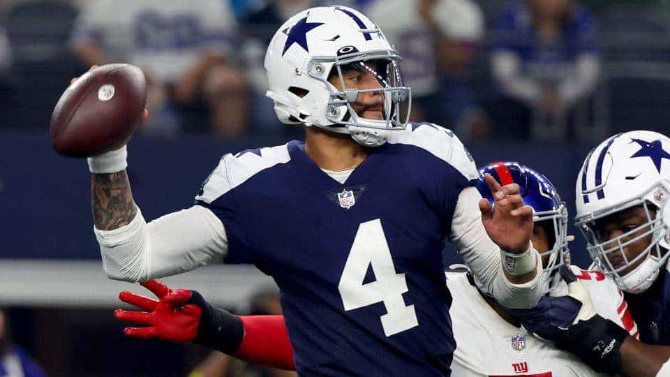 Cowboys find rhythm to beat Giants on Thanksgiving, gain ground in NFC East