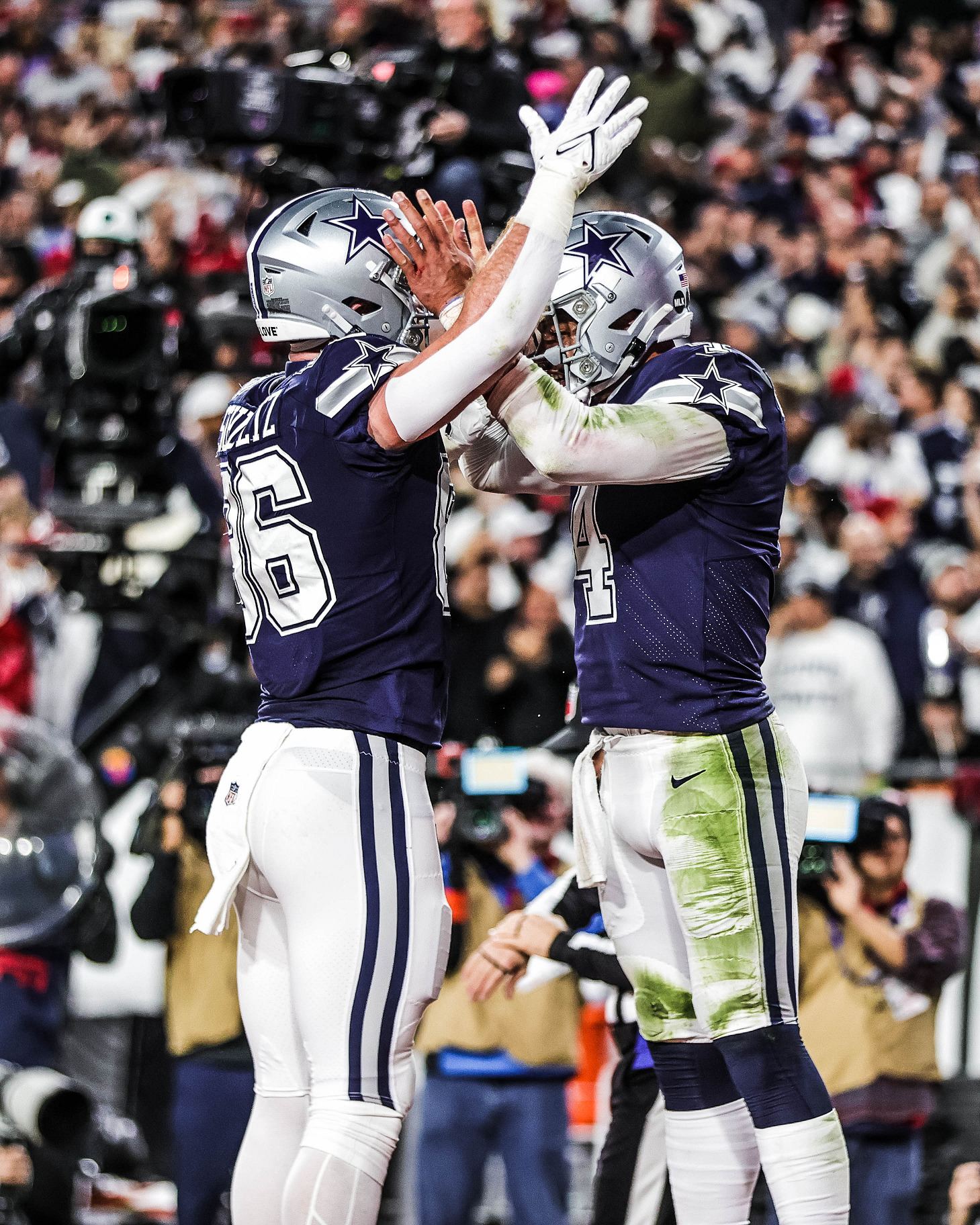 Dallas Cowboys overcome Brady, Buccaneers for first road playoff win since  1992