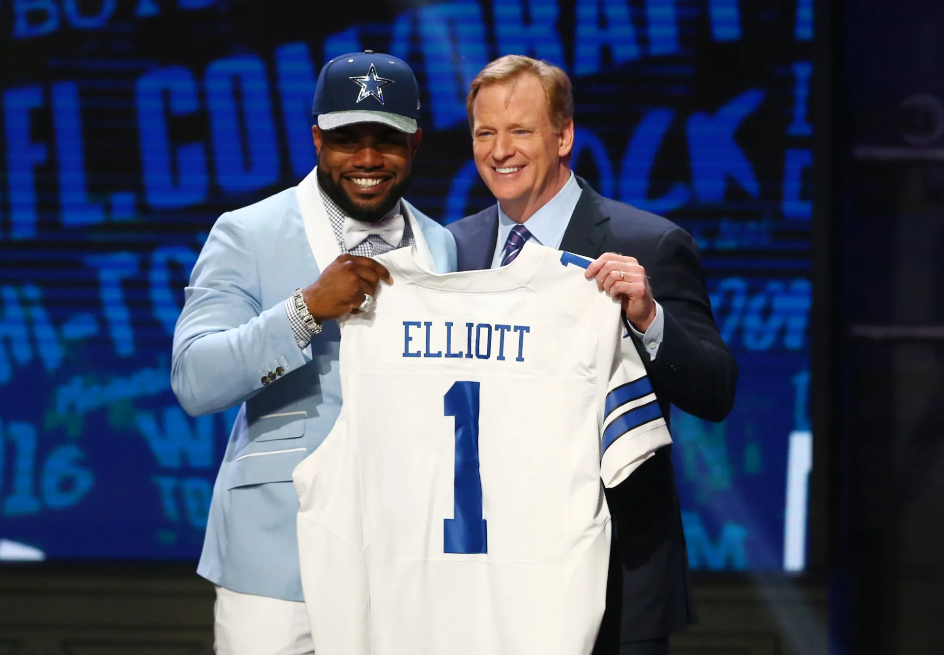 Ezekiel Elliott being drafted in the 2016 NFL Draft
