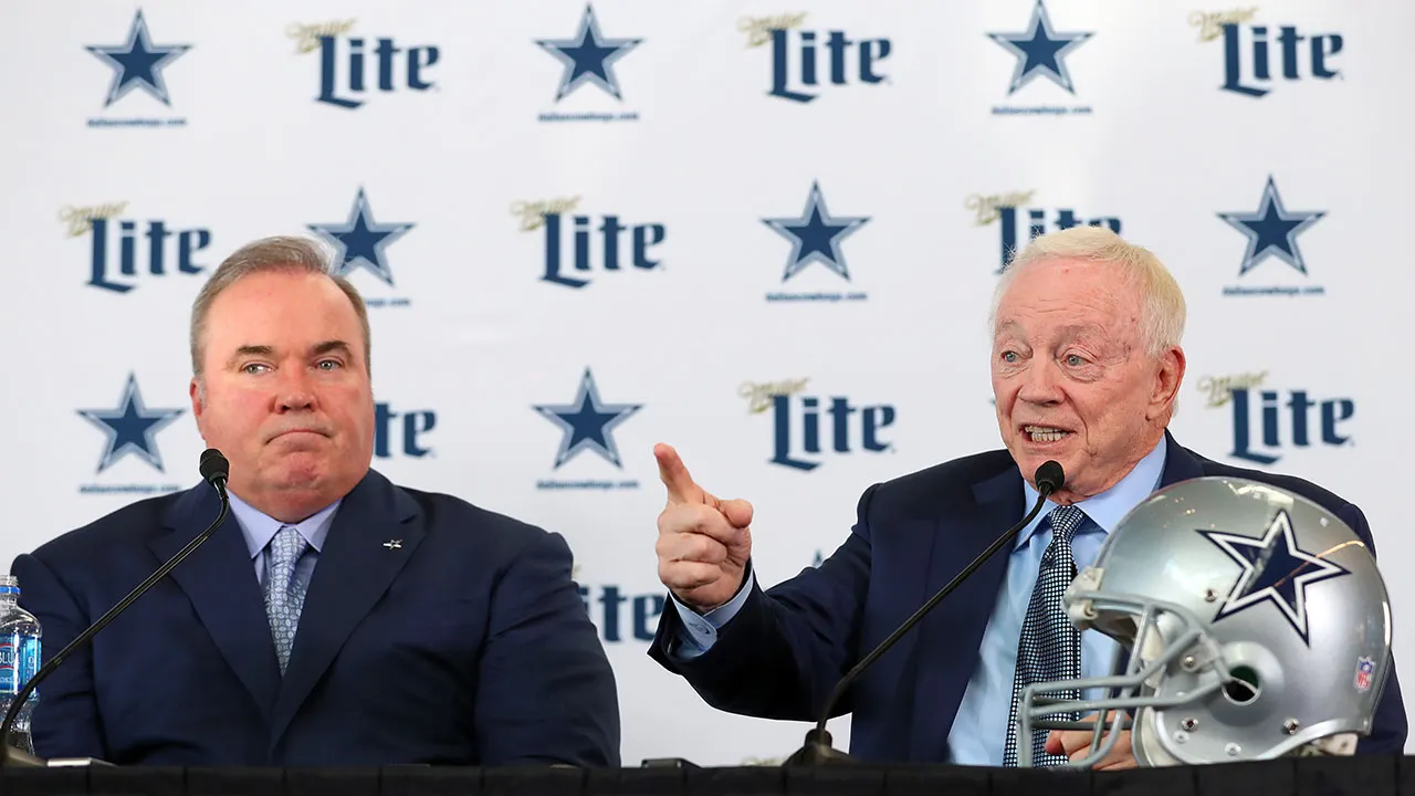 Head Coach Mike McCarthy and Dallas Cowboys Owner Jerry Jones