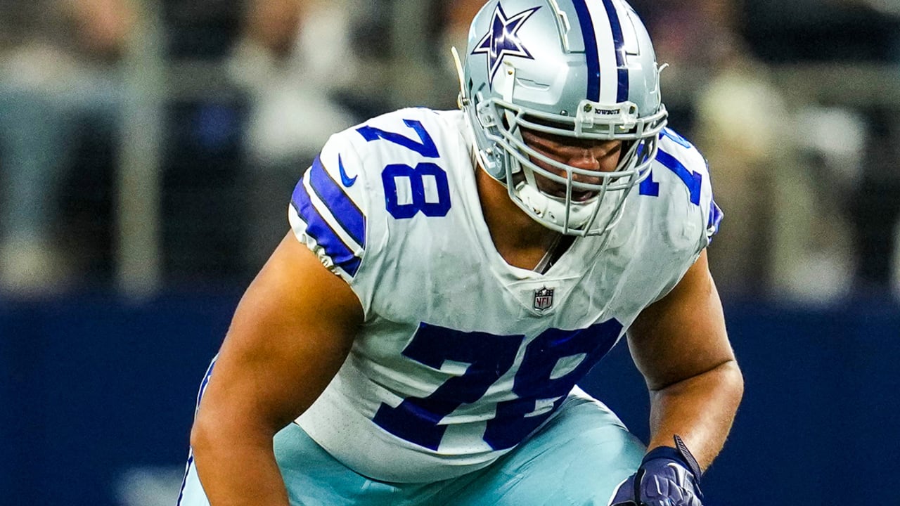 Terence Steele flounders in Left Tackle Debut ✭ Inside The Star