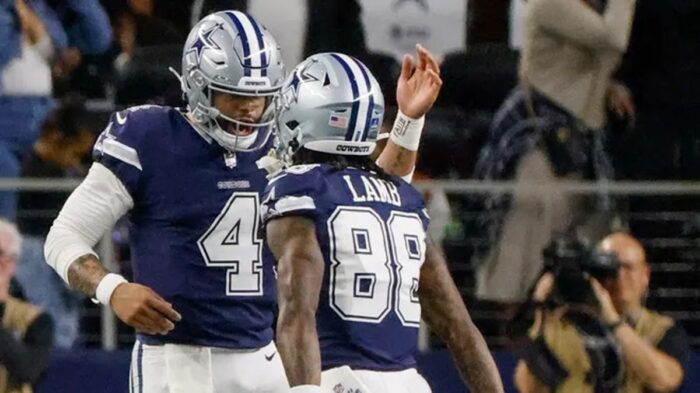 Cowboys ring in a huge win on Jimmy Johnson’s big night