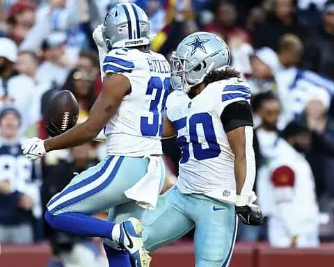 Cowboys undrafted player has career day in week 12