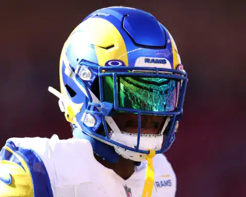 Olakunle Fatukasi gets a Cowboys workout after trying to push his way back into the NFL