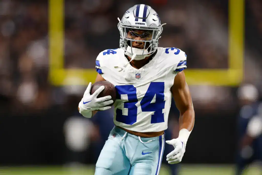 Dallas Cowboys running back Malik Davis running the football. Davis will make his final push to secure the backup running back spot in the last preseason game. 