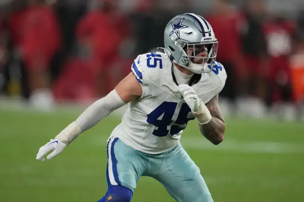 Justin Barron lines up on defense for the Dallas Cowboys during preseason action. Will Barron earn a spot on the Cowboys practice squad?