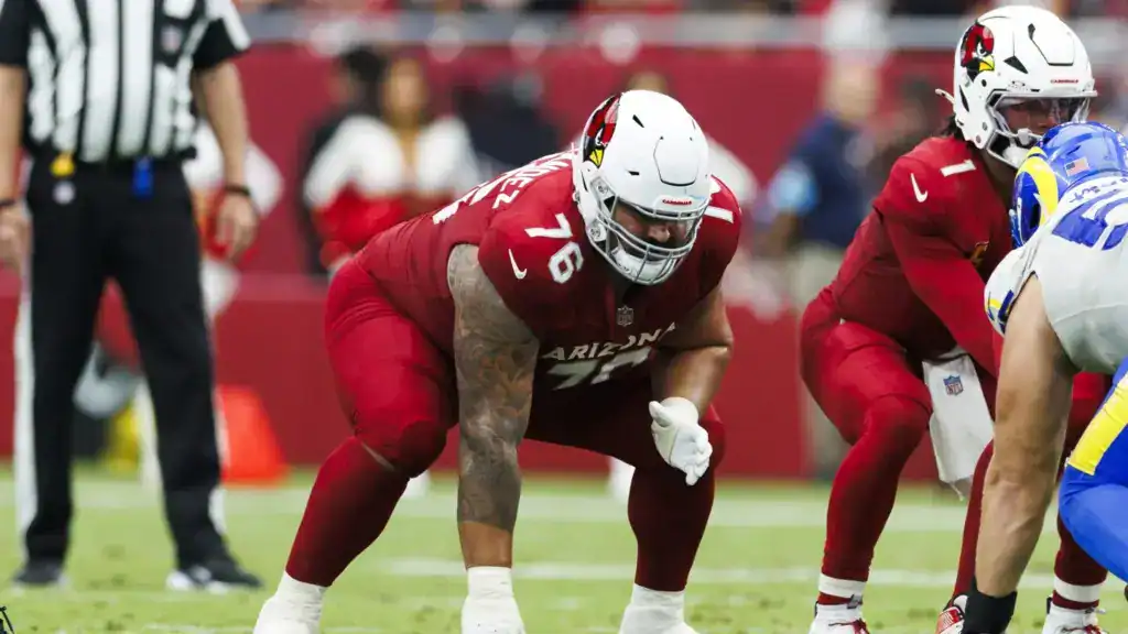 Arizona Cardinals offensive guard Will Hernandez lines up at the line of scrimmage against the Los Angeles Rams.