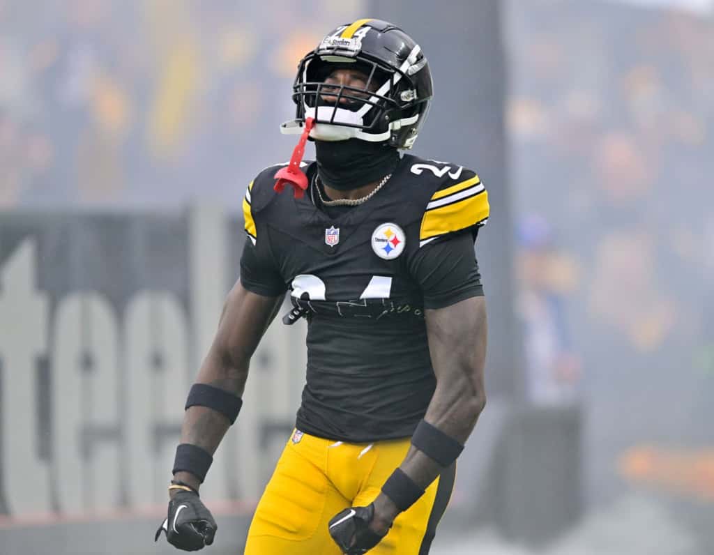 The 26' Cowboys and Joey Porter Jr: Does He Fit? Steelers cornerback Joey Porter Jr. flexing during warm ups before a game.