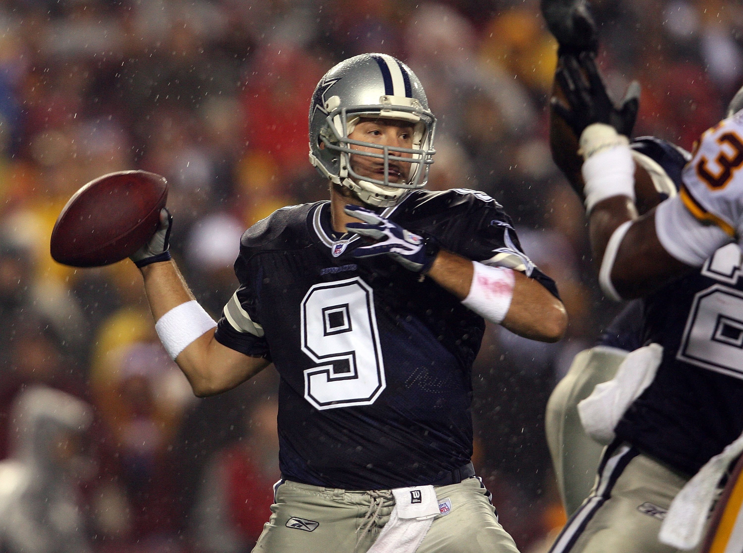 Cowboys rebound in 2005 with winning record - DeMarcus Ware