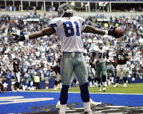 Cowboys Blog - Getcha Popcorn Ready: Terrell Owens Is Greatest 81 In Dallas Cowboys History