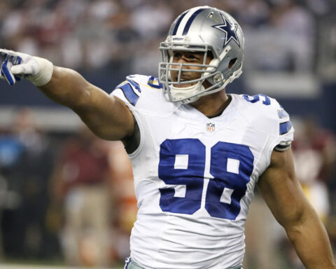 Cowboys Blog - Dallas Cowboys Sign Tyrone Crawford To Long-Term Contract 1