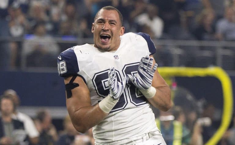 Cowboys Headlines - PHOTO: Cowboys Pass Rusher Tyrone Crawford "Working New Hand Moves" 3