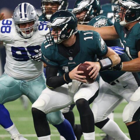 Tyrone Crawford, Carson Wentz, Eagles