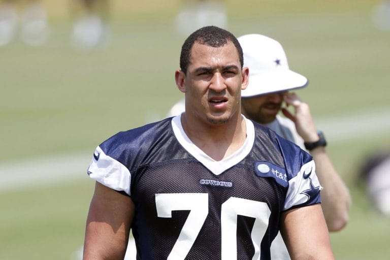 Cowboys DT Tyrone Crawford Kicked Off Thursday Flight