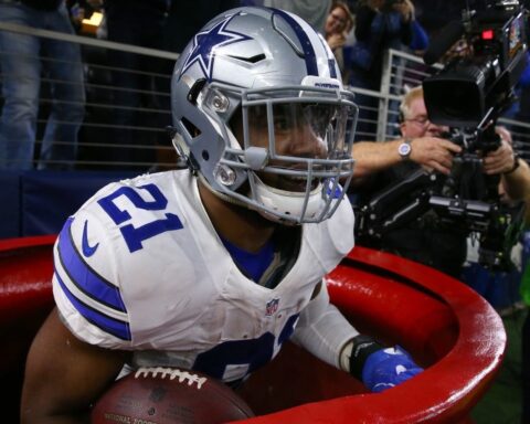 Ezekiel Elliott Becomes First Rookie to Lead NFLPA Sales List