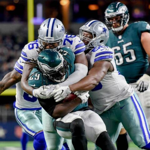 Sean's Scout: Cowboys Starters Produce Uninspiring Week 17 Win