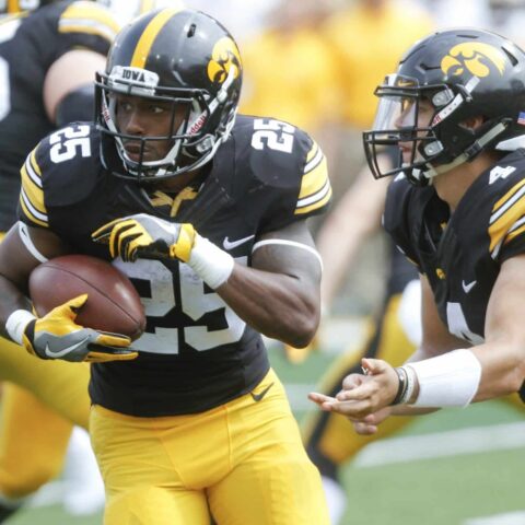 Cowboys Draft Target: Iowa Hawkeyes RB Akrum Wadley