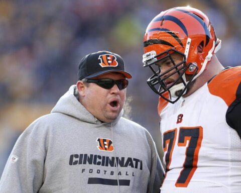 Cowboys Hire Longtime Bengals OL Coach Paul Alexander