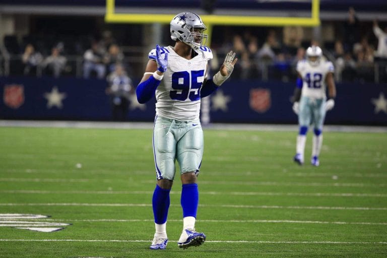 Cowboys en Español: El Futuro Incierto de David Irving