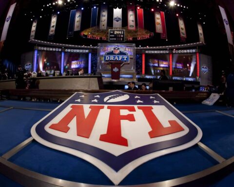 Mauricio's 2018 NFL Mock Draft 1.0: Cowboys Steal Defensive Talent