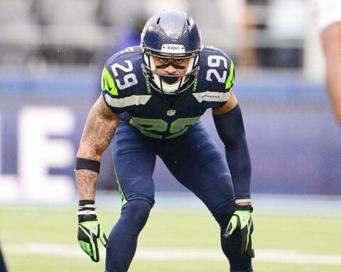 Are the Dallas Cowboys Done Pursuing FS Earl Thomas? 1