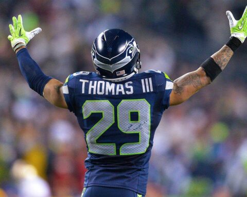 Are the Dallas Cowboys Done Pursuing FS Earl Thomas?