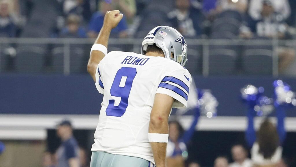 Tony Romo deserves to be in the Cowboys Ring of Honor