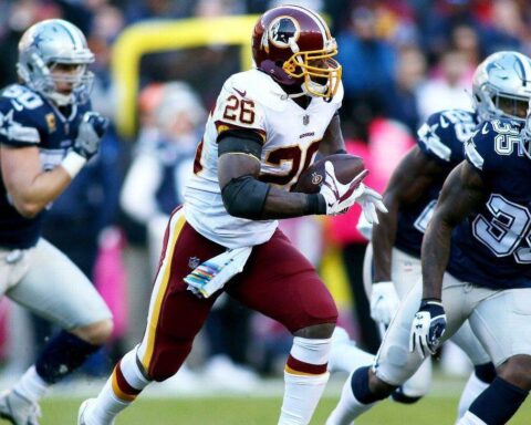 Containing RB Adrian Peterson Cowboys' Top Priority on Defense