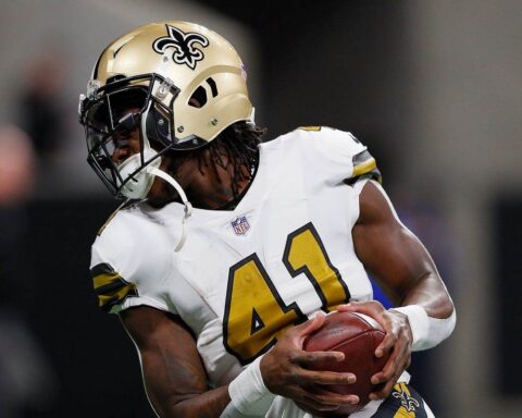 Film Room: Cowboys Young LBs Face Another Test In RB Alvin Kamara