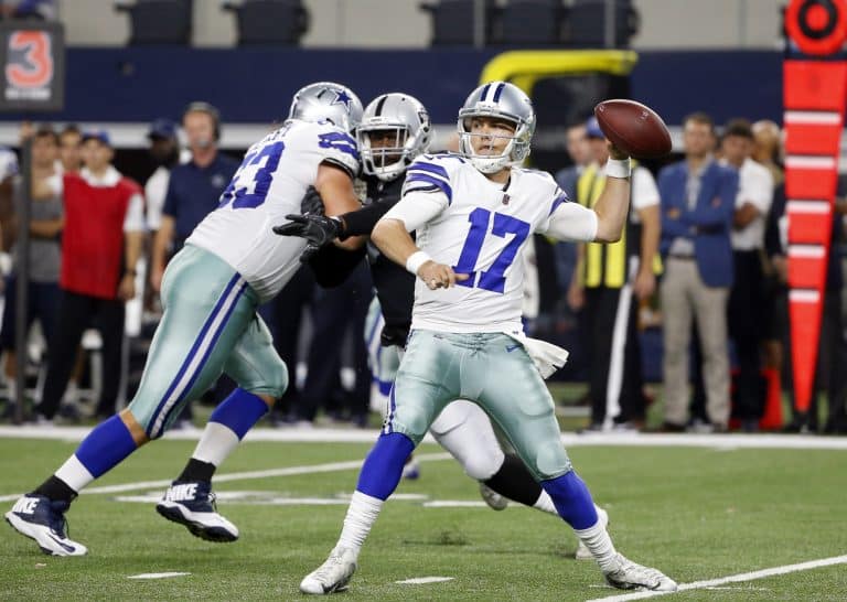 Center Travis Frederick Latest Cowboy to Endorse Kellen Moore as OC